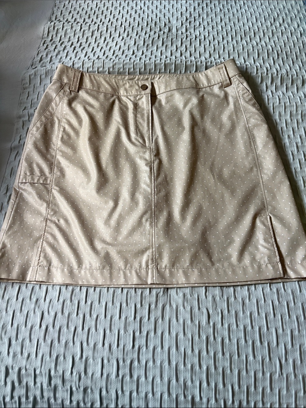 zenergy® GOLF by Chico's Beige Polka Dot Skort - 0.5